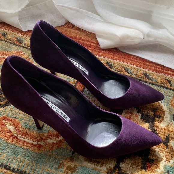 Manolo Blahnik BB Suede Pointed-Toe Pump, Purple Size - 37 - Picture 7 of 13